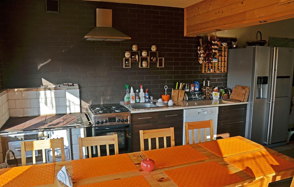 Willa Karolinka Stroza - Pet Friendly Myślenice Buitenkant foto